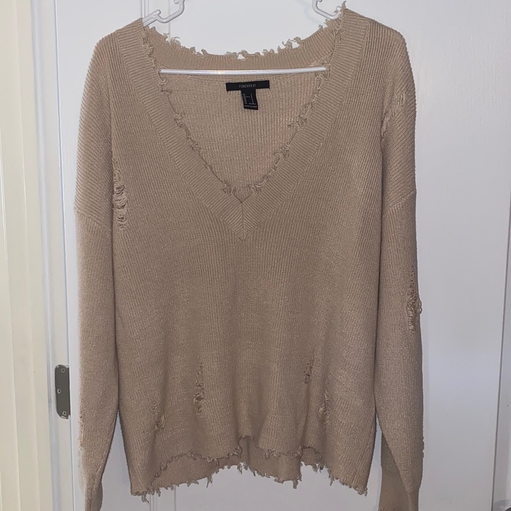 beige, distressed, v- neck sweater , soversized